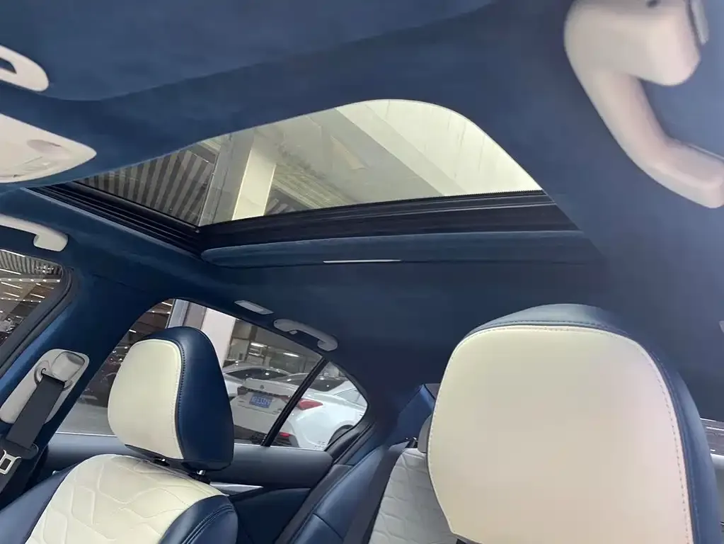 Infiniti Q50L 2022 из CN, фото 9