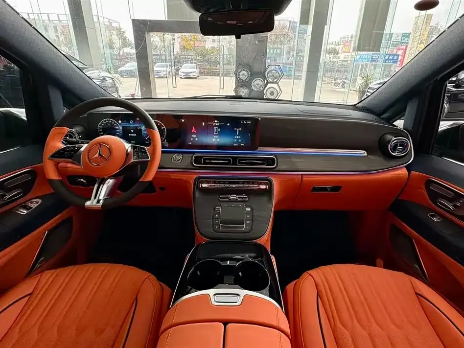 Mercedes-Benz Vito 2025 из CN, фото 5