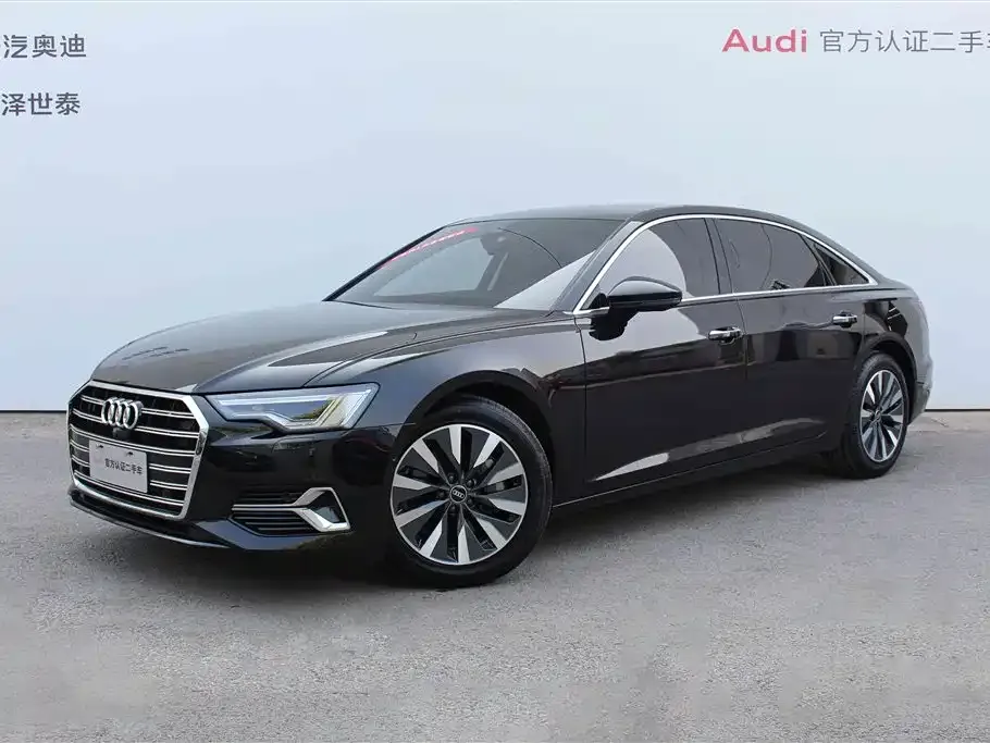 Audi A6L — фото 1