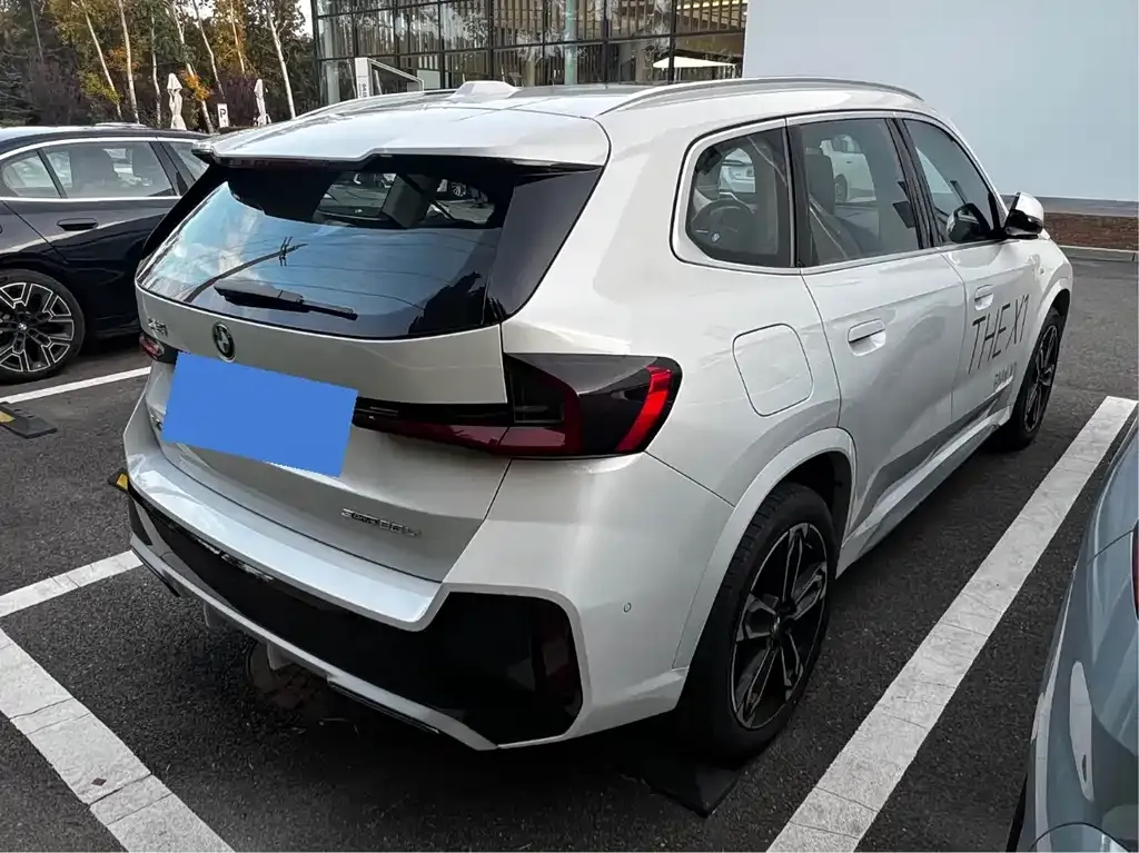 BMW X1 2024 из CN, фото 2
