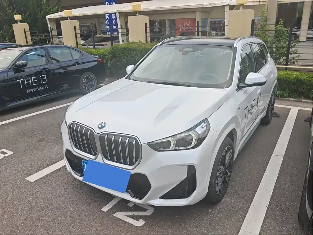 BMW X1 2024 из CN, фото 3