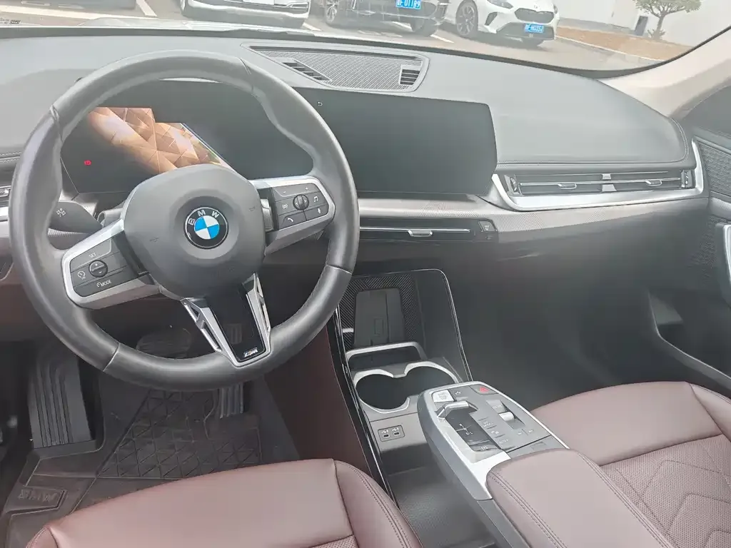 BMW X1 2024 из CN, фото 6