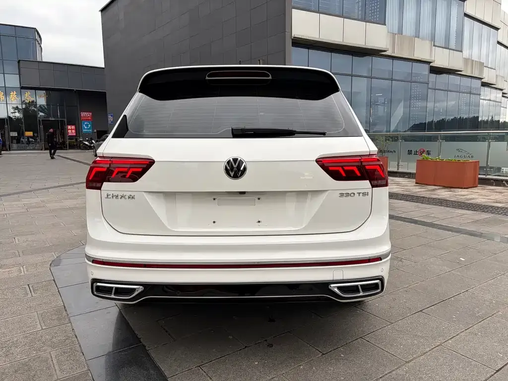 Volkswagen Tiguan L 2022 из CN, фото 5