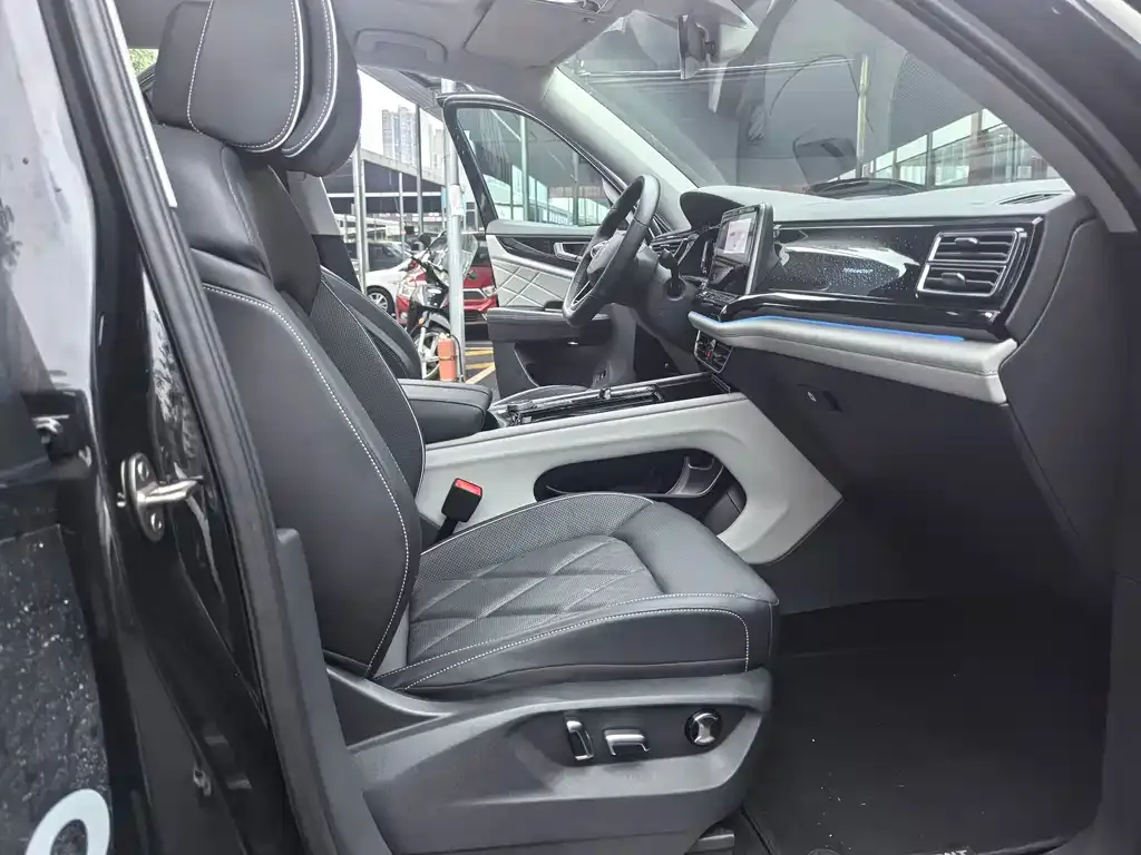 Volkswagen Teramont 2024 из CN, фото 8