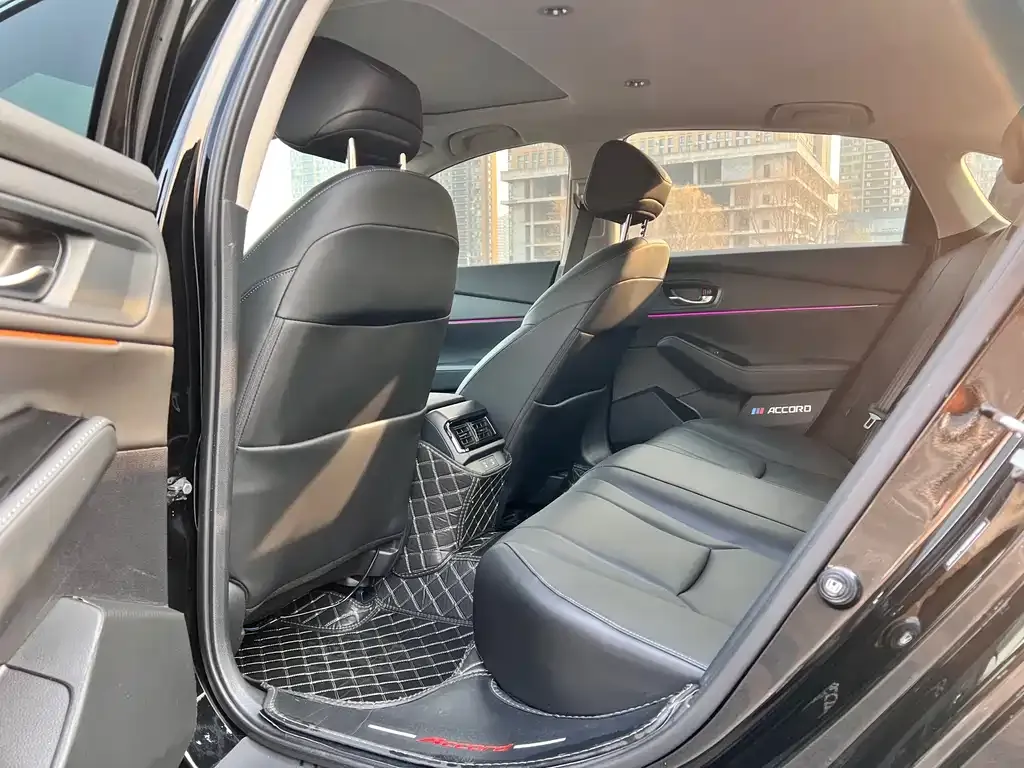 Honda Accord 2024 из CN, фото 9