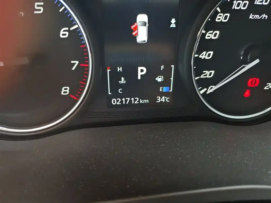 Mitsubishi Outlander 2021 из CN, фото 5