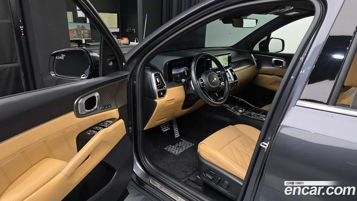 Kia Sorento — фото 10