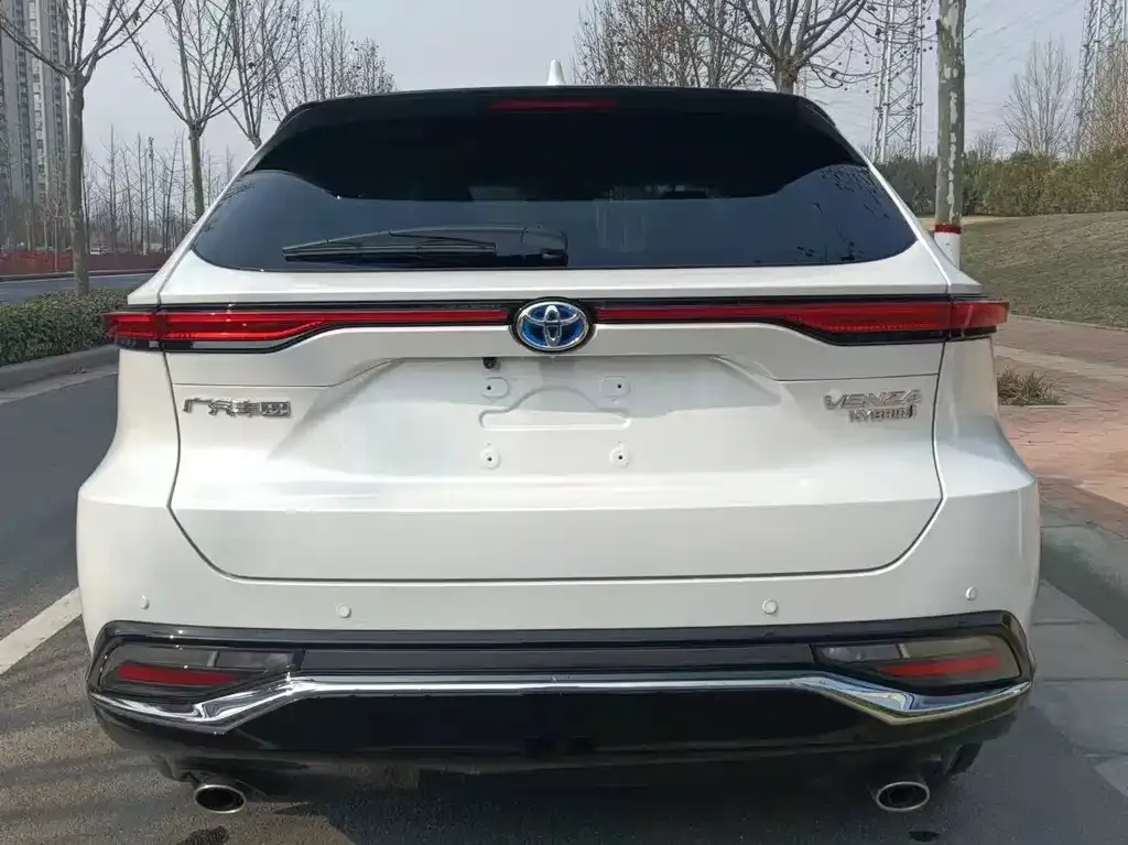 Toyota Venza — фото 4
