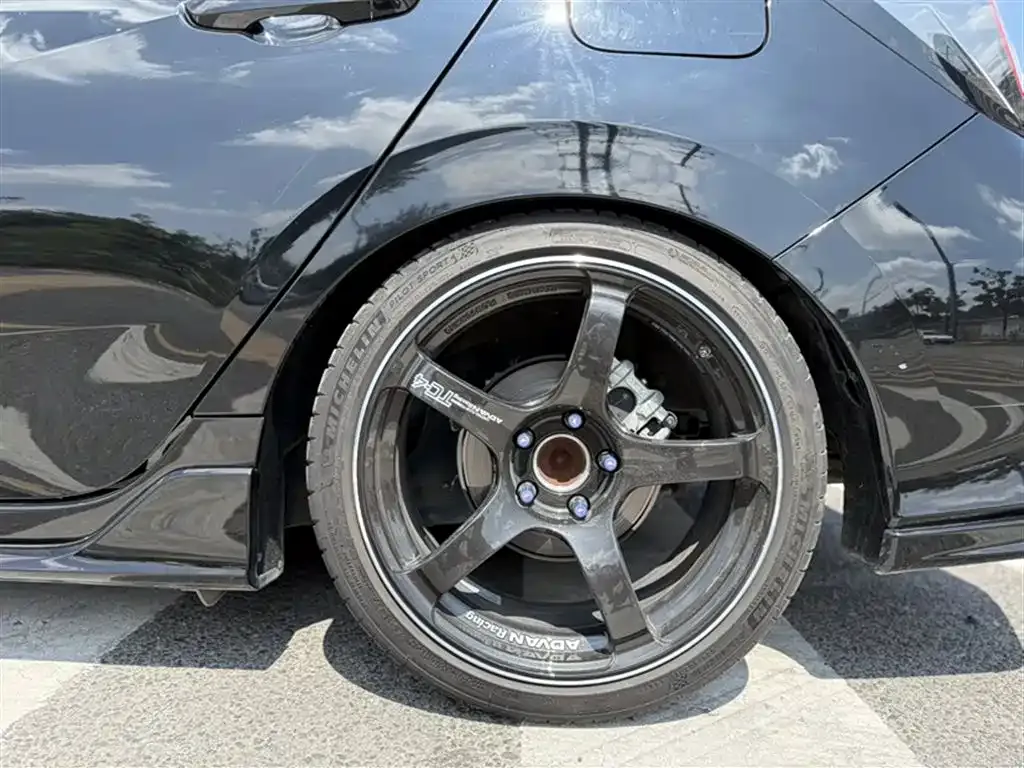 Honda Civic — фото 5