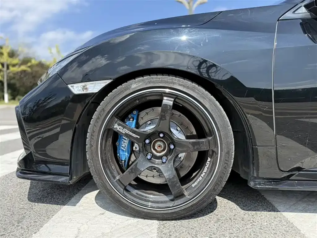 Honda Civic — фото 9