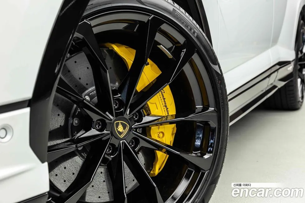 Lamborghini Urus 2024 из KR, фото 4