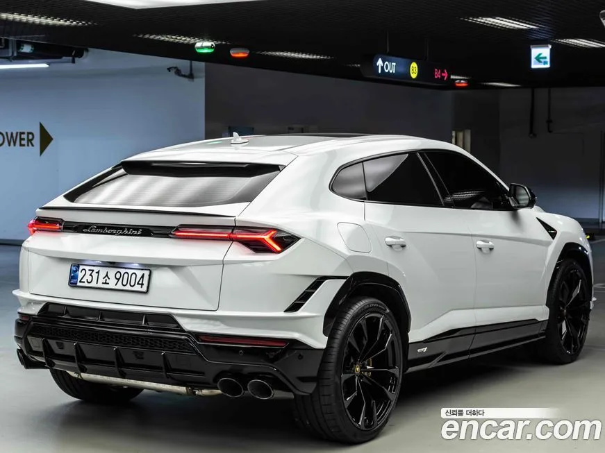 Lamborghini Urus 2024 из KR, фото 8