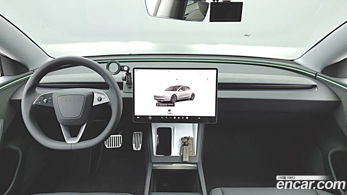 Tesla Model 3 2025 из KR, фото 7