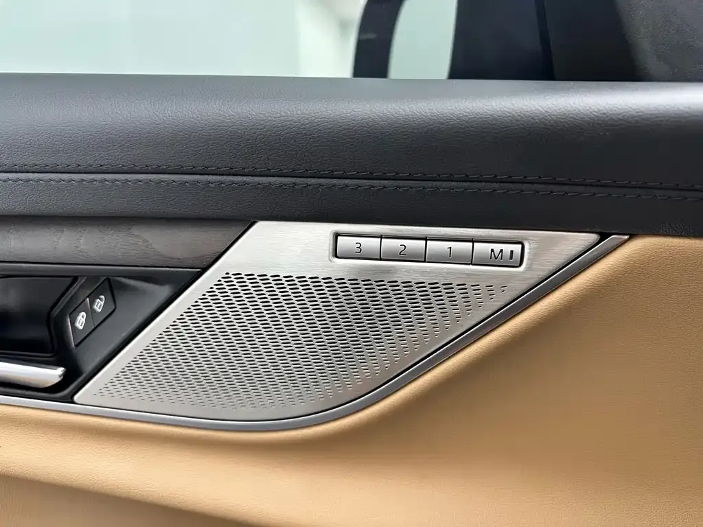 Jaguar XFL 2022 из CN, фото 6