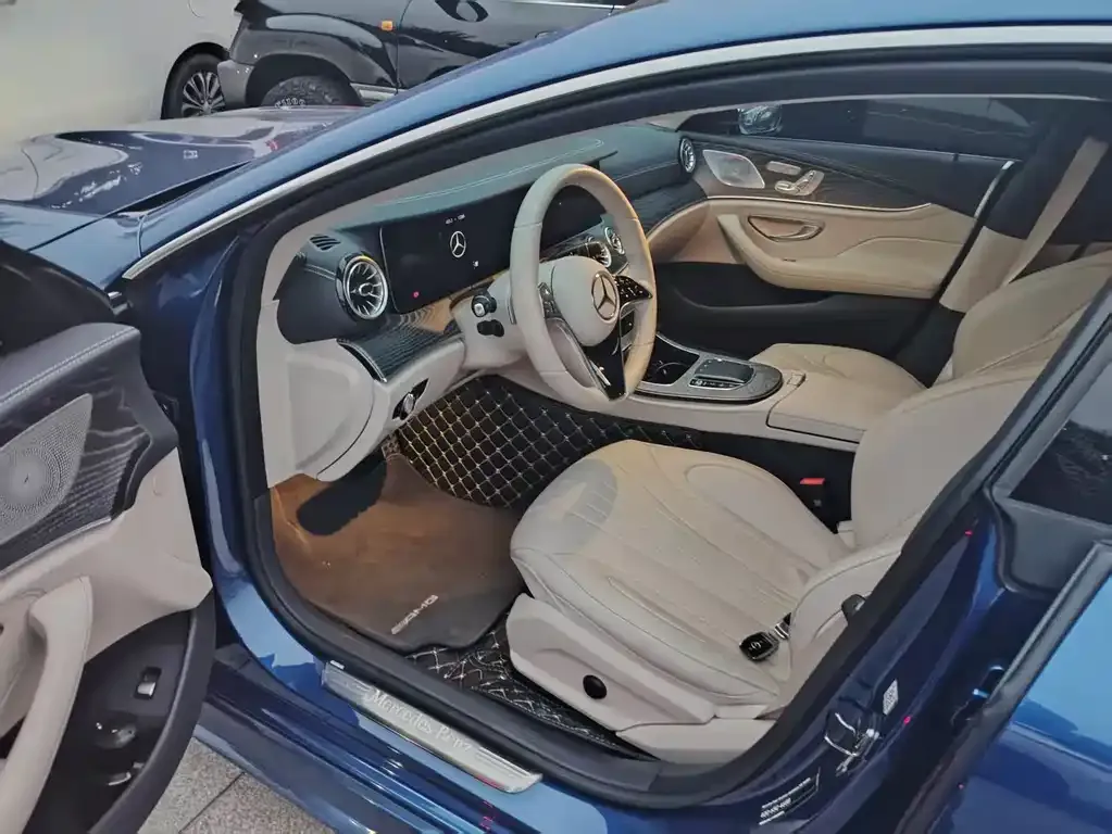 Mercedes-Benz CLS — фото 3