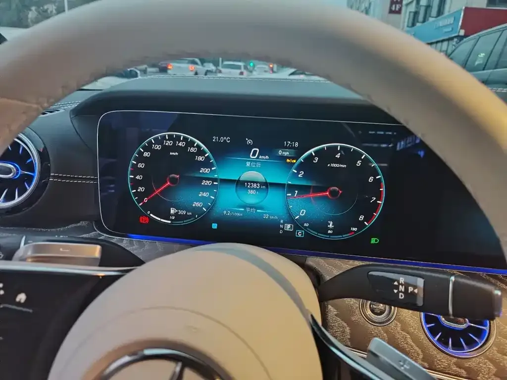 Mercedes-Benz CLS — фото 5