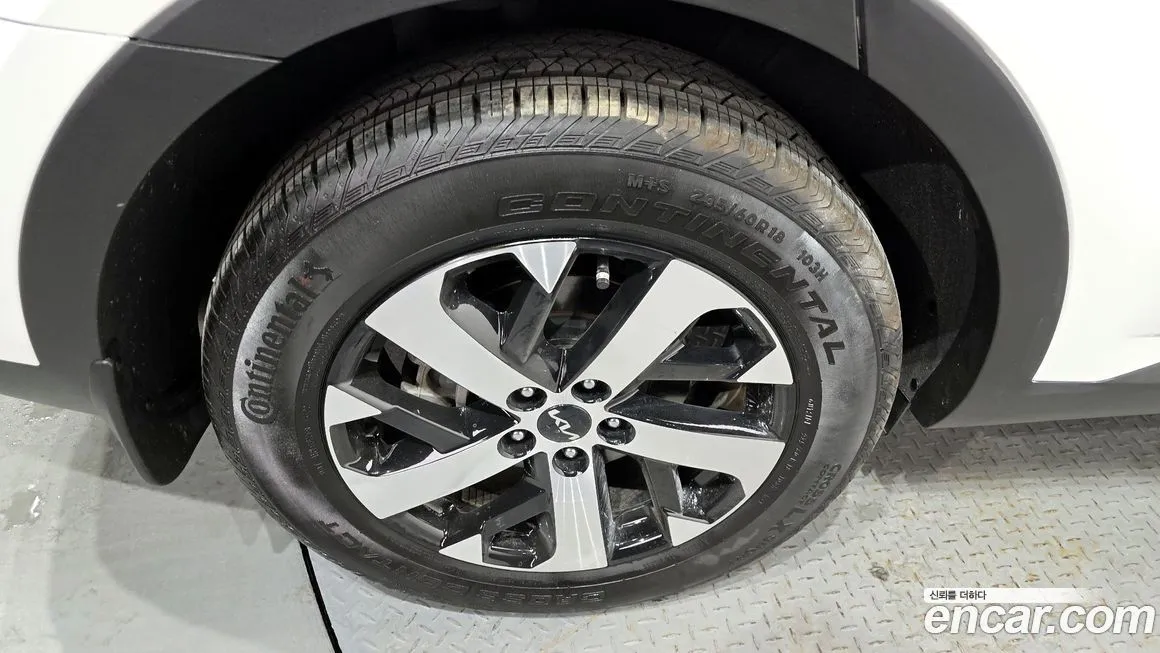 Kia Sorento — фото 5