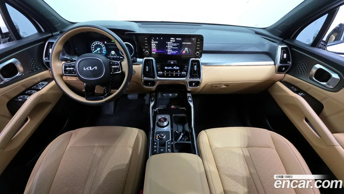 Kia Sorento — фото 7
