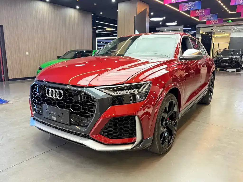 Audi RS Q8 2021 из CN, фото 10