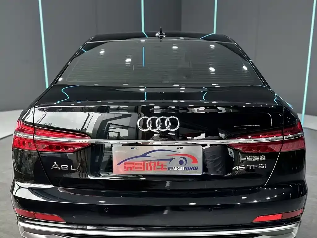 Audi A6L 2024 из CN, фото 7