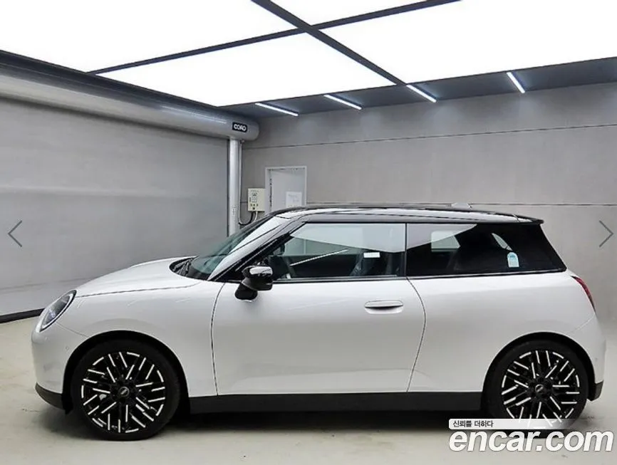 Mini Cooper 2024 из KR, фото 4