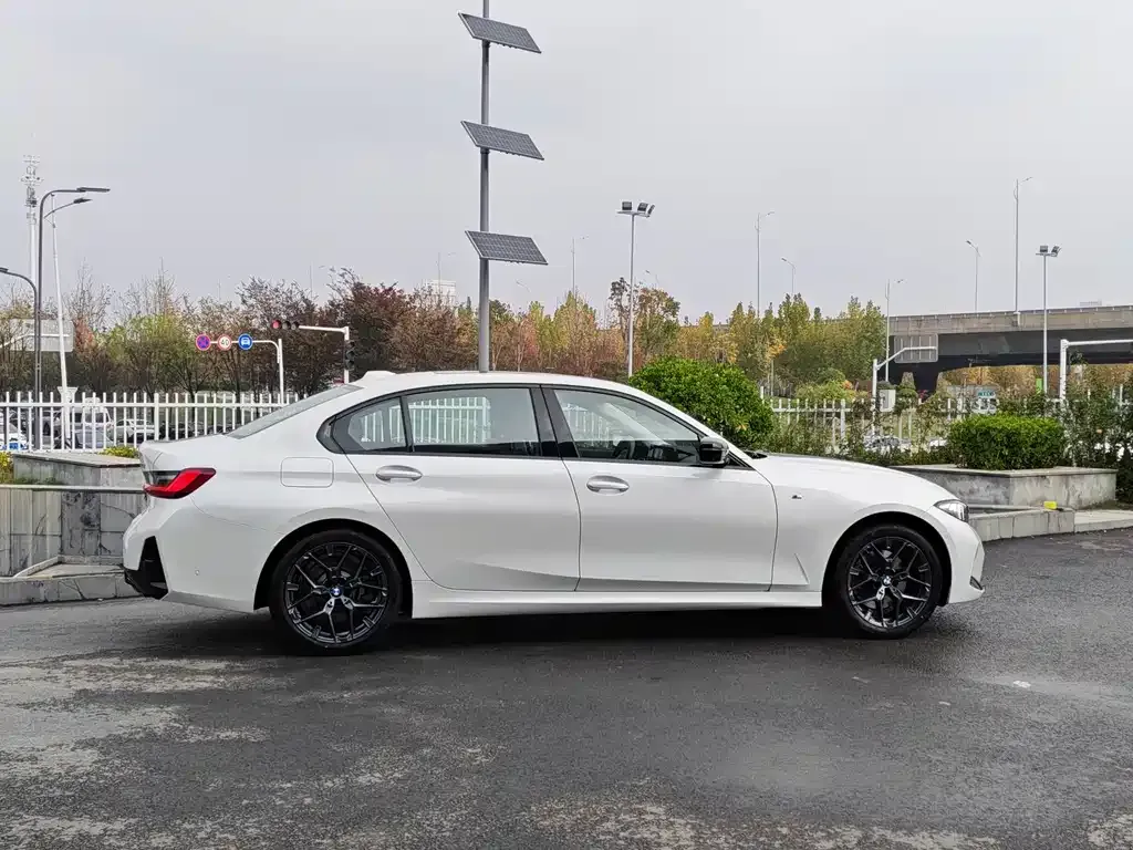 BMW 3 Series — фото 4