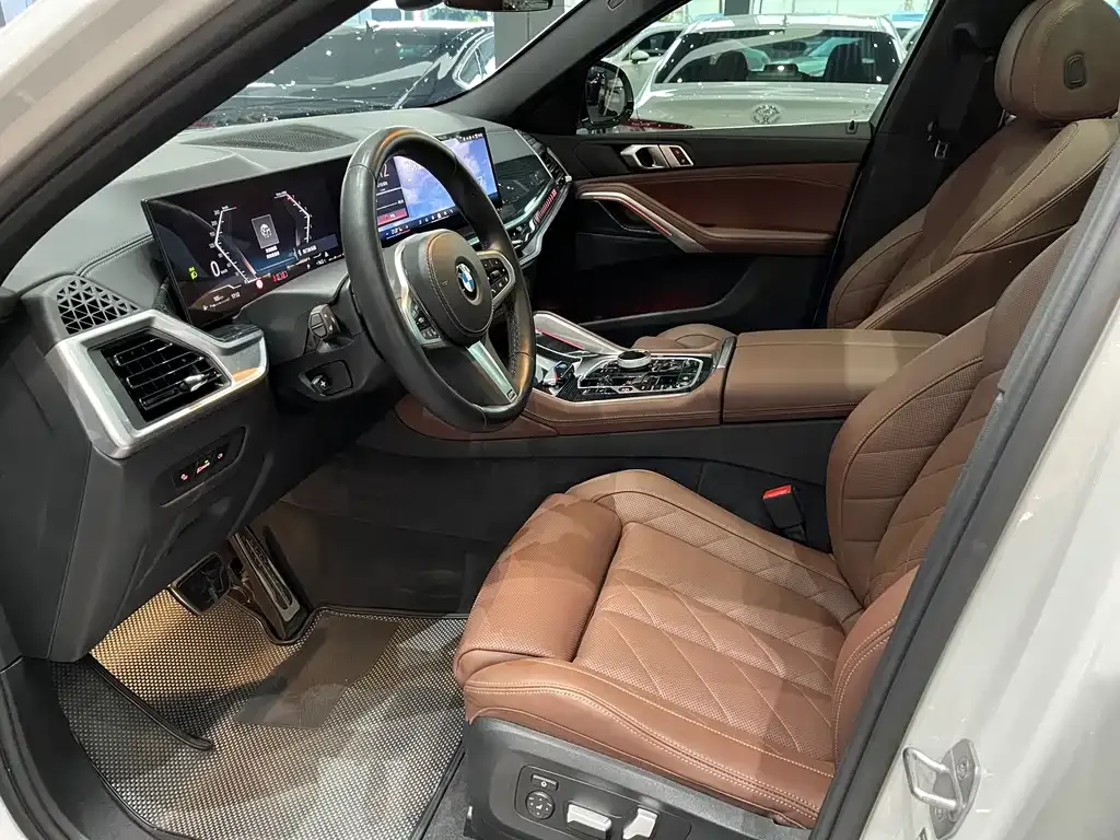 BMW X6 2024 из CN, фото 7