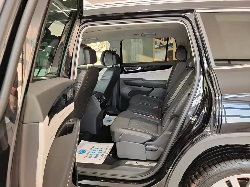 Volkswagen Teramont 2024 из CN, фото 9