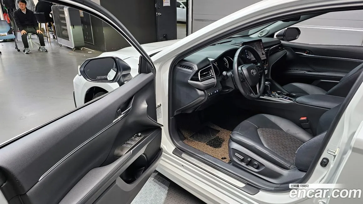 Toyota Camry 2023 из KR, фото 10