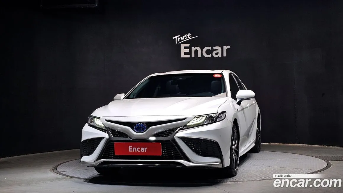 Toyota Camry 2023 из KR, фото 3