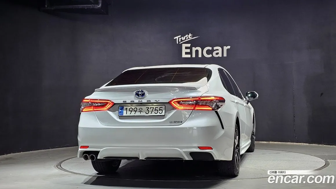 Toyota Camry 2023 из KR, фото 4