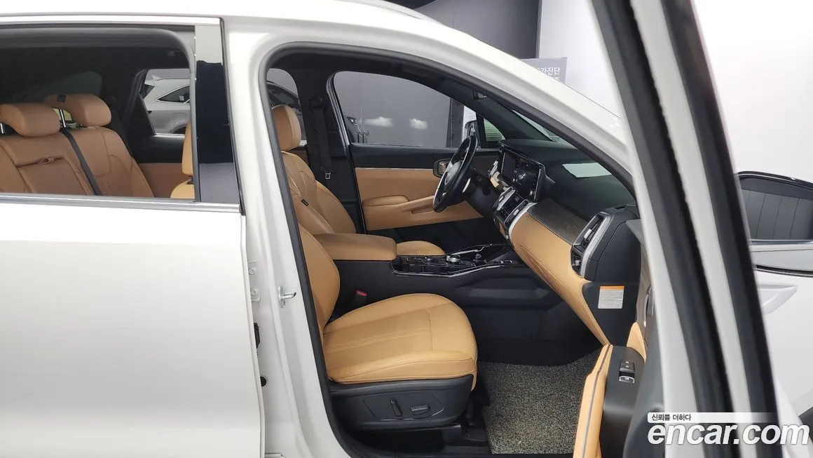 Kia Sorento — фото 10