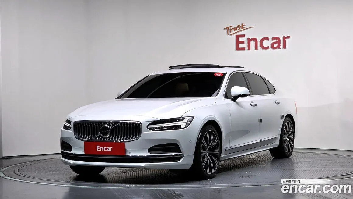 Volvo S90 2023 из KR, фото 1