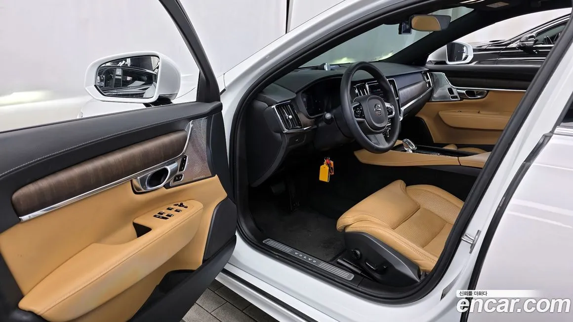 Volvo S90 2023 из KR, фото 10