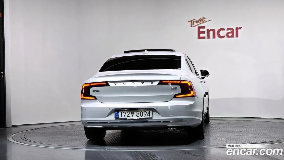 Volvo S90 2023 из KR, фото 4