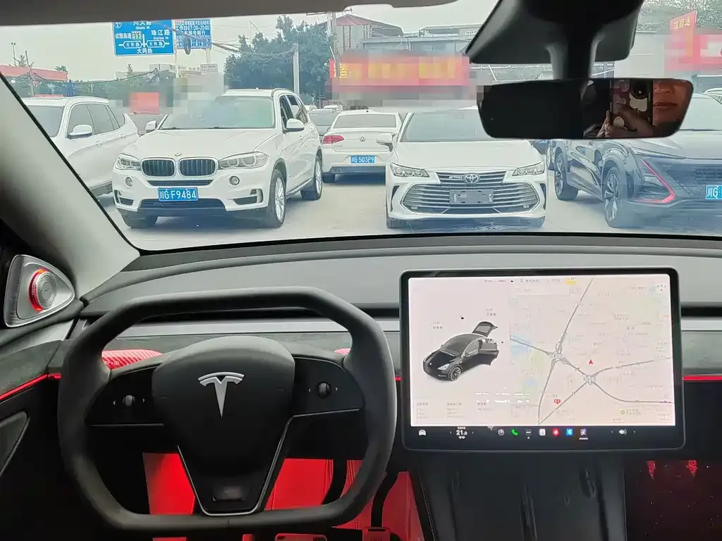 Tesla Model Y — фото 7