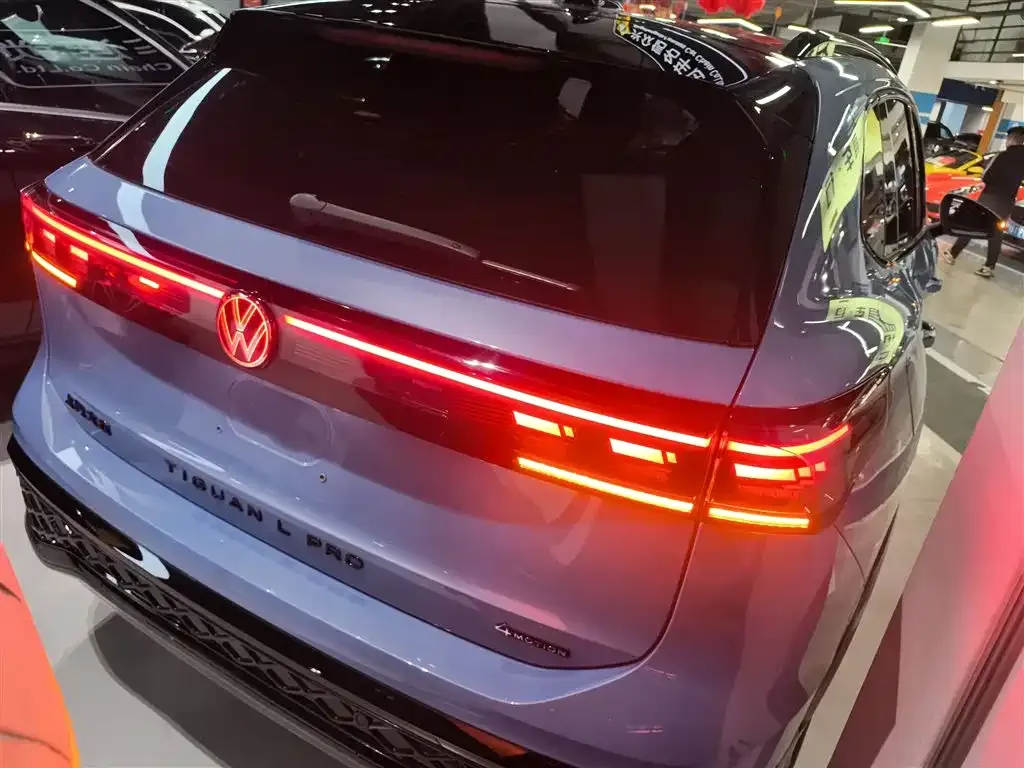 Volkswagen Tiguan L 2024 из CN, фото 7