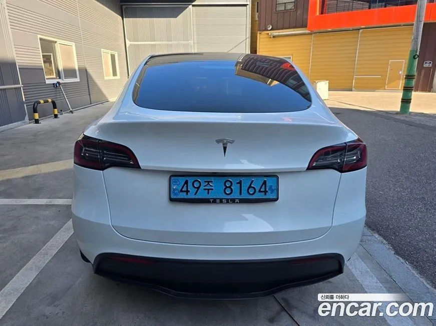 Tesla Model Y 2023 из KR, фото 4