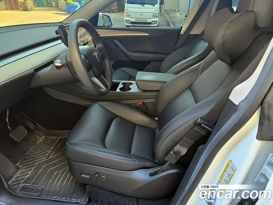 Tesla Model Y 2023 из KR, фото 6