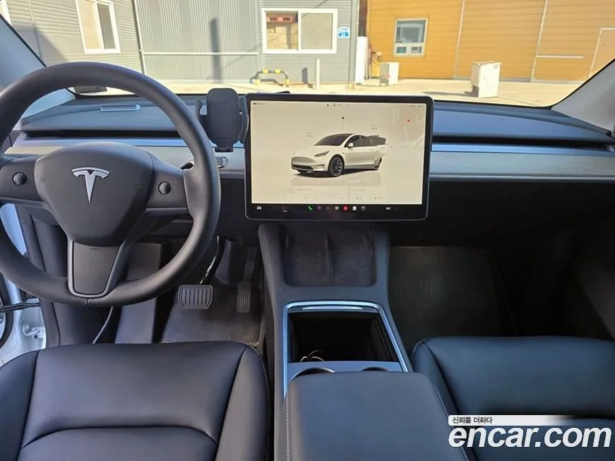 Tesla Model Y 2023 из KR, фото 8