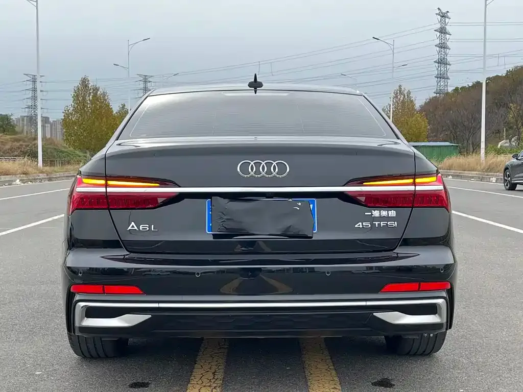 Audi A6L 2023 из CN, фото 7
