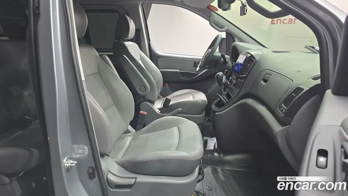 Hyundai Starex 2021 из KR, фото 10