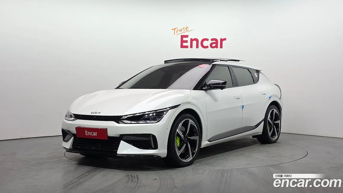 Kia EV6 2023 из KR, фото 1