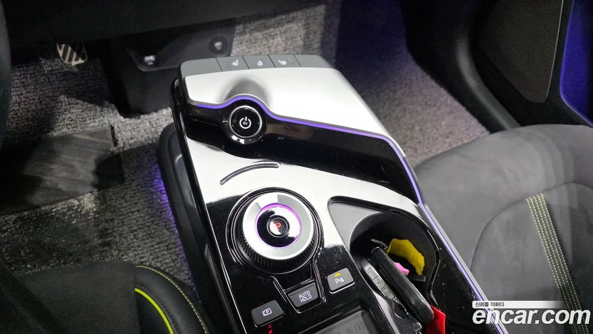 Kia EV6 2023 из KR, фото 9