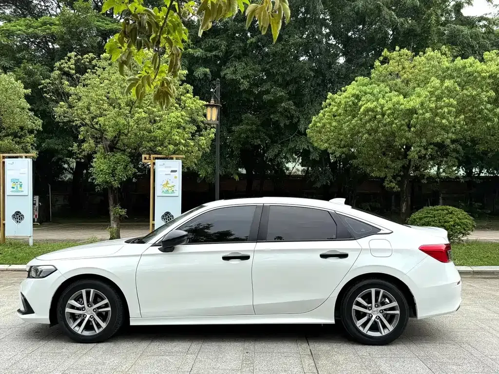 Honda Civic — фото 6