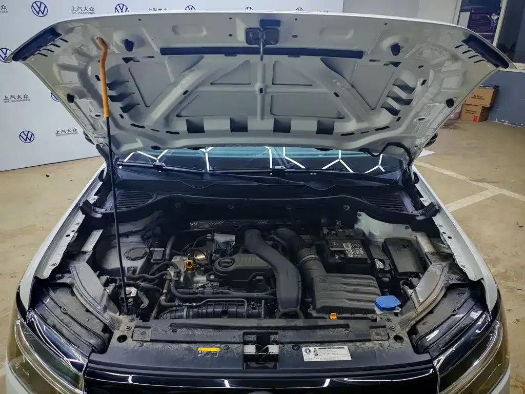 Volkswagen Tharu 2024 из CN, фото 10