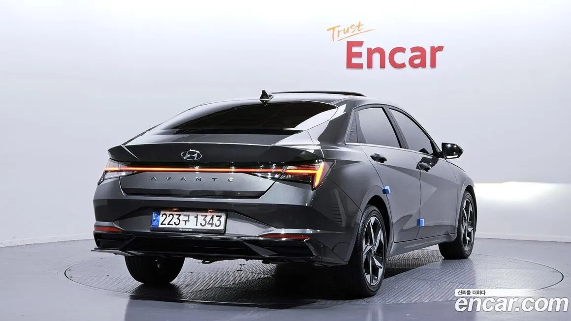 Hyundai AVANTE — фото 2