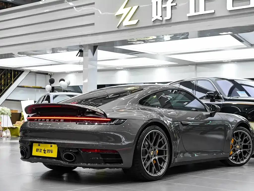 Porsche 911 2021 из CN, фото 4