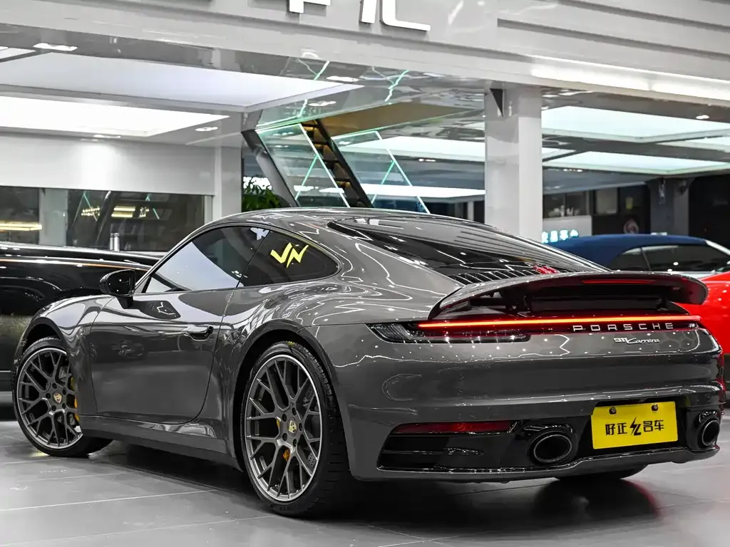 Porsche 911 2021 из CN, фото 6