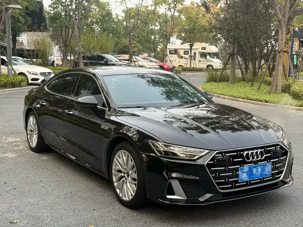 Audi A7L — фото 3